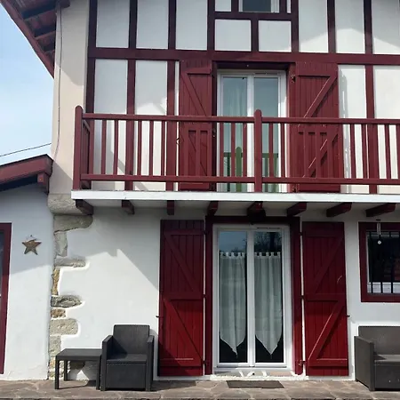 Location Dans Maison Basque Apartment Urcuit