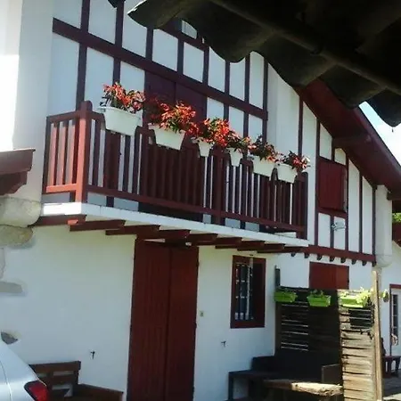 Location Dans Maison Basque Apartamento Urcuit